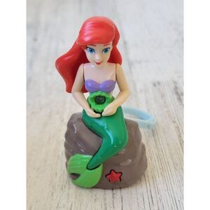 Jakks Disney Mermaid Ariel keychain light toy figure